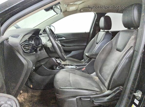 KL4MMBS29PB049738 2023 BUICK ENCORE Черный Вид салона спереди