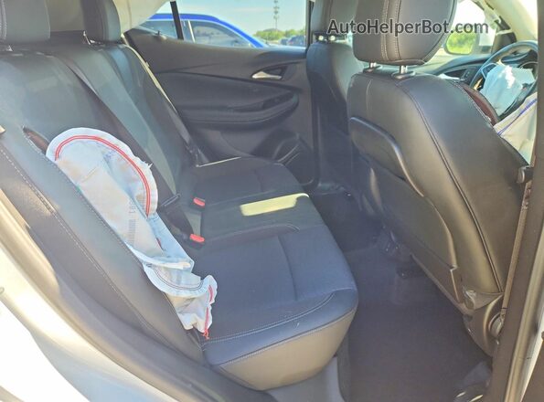 KL4MMCSL2LB112834 2020 BUICK ENCORE White Вид задньої частини салону