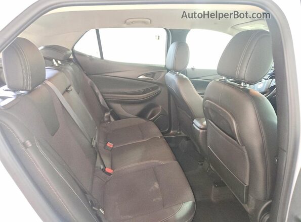 KL4MMESL6LB102285 2020 BUICK ENCORE White Widok wnętrza z tyłu