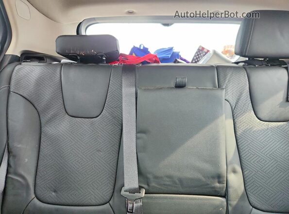 KL4MMGSL1NB138836 2022 BUICK ENCORE Black Widok tylnych siedzeń