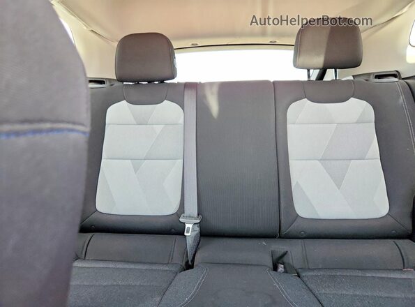KL77LFE20RC033804 2024 CHEVROLET TRAX Оранжевый Вид задних сидений