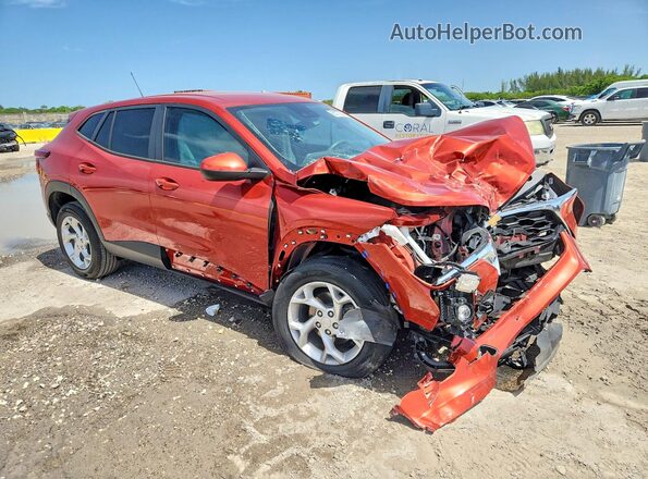KL77LFE20RC033804 2024 CHEVROLET TRAX Оранжевый Передняя правая четверть