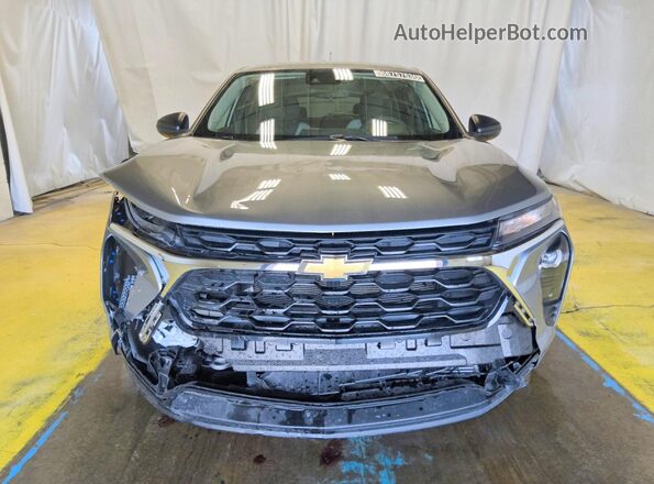 KL77LFEPXTC098629 2026 CHEVROLET TRAX Silver Դիմացի տեսք