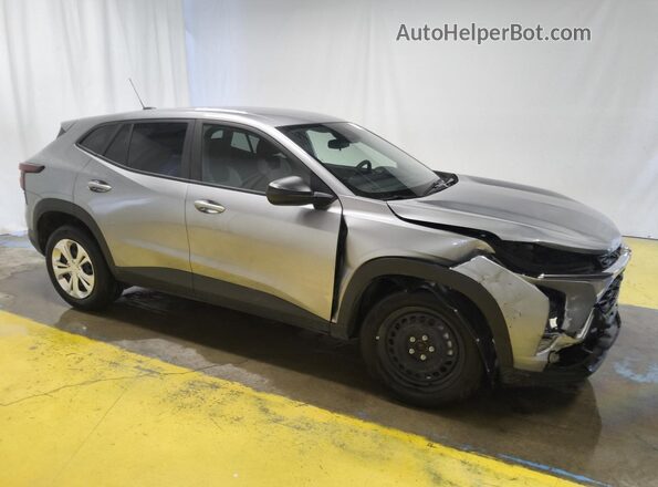 KL77LFEPXTC098629 2026 CHEVROLET TRAX Silver 