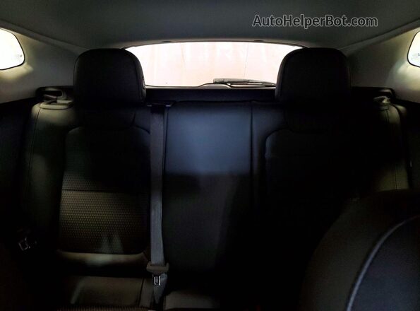KL77LHEP2TC144370 2026 CHEVROLET TRAX Черный Вид задних сидений