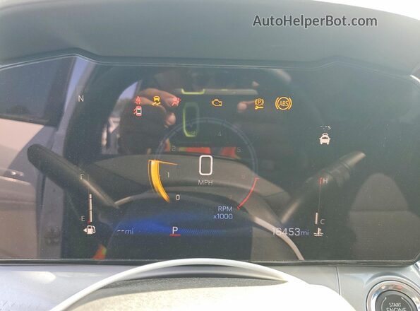 KL77LHEP4SC237101 2025 CHEVROLET TRAX White Instrument cluster view