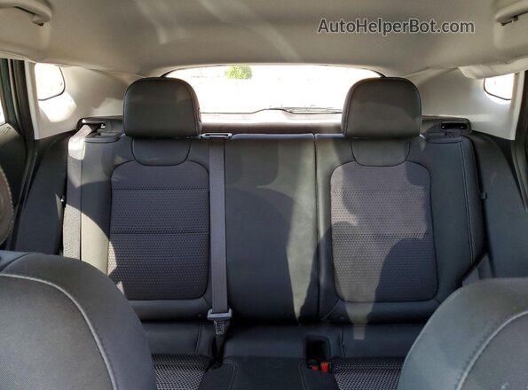 KL77LHEP5SC034234 2025 CHEVROLET TRAX Зеленый Вид задних сидений