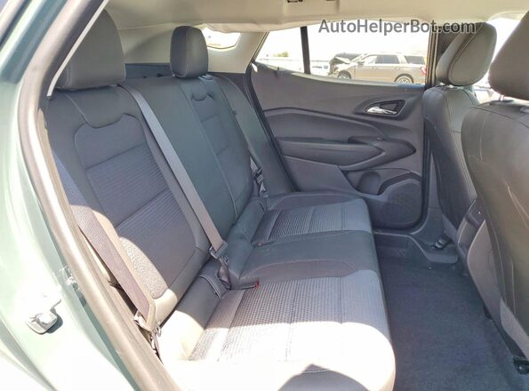 KL77LHEP5SC034234 2025 CHEVROLET TRAX Зеленый Вид задней части салона