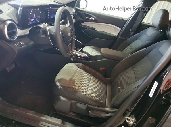 KL77LHEP5TC126865 2026 CHEVROLET TRAX Black წინა სალონის ხედი