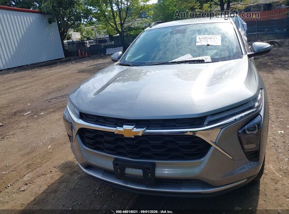 KL77LHEP6SC183428 2025 CHEVROLET TRAX Silver Instrument cluster view