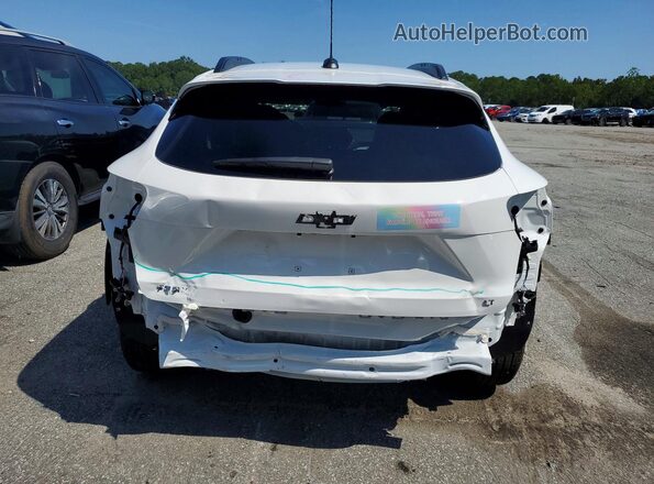 KL77LHEP9TC200160 2026 CHEVROLET TRAX Белый Вид сзади