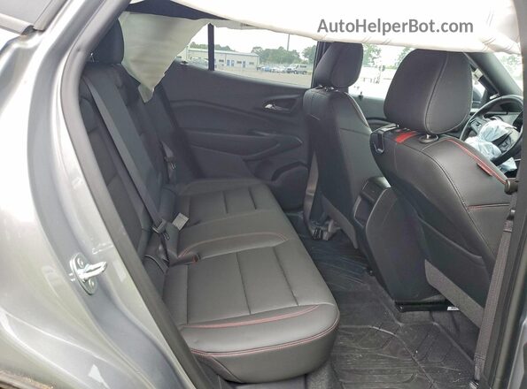 KL77LJE21RC059346 2024 CHEVROLET TRAX Gray უკანა სალონის ხედი