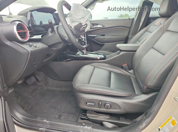 KL77LJEP3TC005159 2026 CHEVROLET TRAX Tan წინა სალონის ხედი
