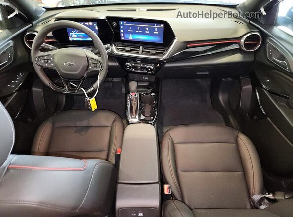 KL77LJEP3TC144403 2026 CHEVROLET TRAX Beige Առջևի վահանակի տեսք