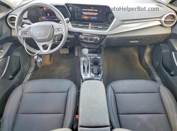 KL77LKEP7SC031171 2025 CHEVROLET TRAX Blue წინა პანელის ხედი