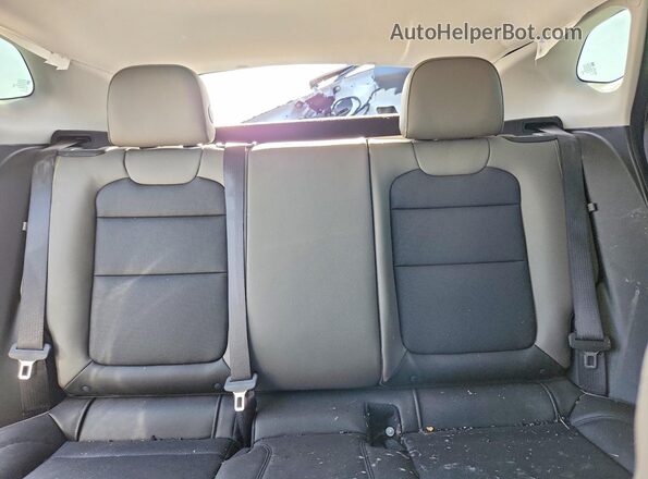 KL77LKEP8TC037675 2026 CHEVROLET TRAX White Հետևի նստատեղերի տեսք