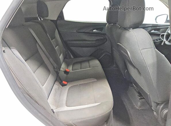 KL79MPS24PB034585 2023 CHEVROLET TRAILBLAZER White Rear interior view
