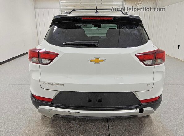 KL79MPS24PB034585 2023 CHEVROLET TRAILBLAZER White Rear view