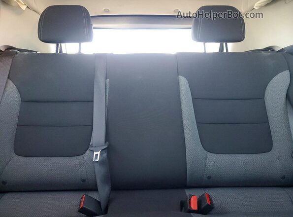 KL79MPS27PB033592 2023 CHEVROLET TRAILBLAZER Silver Vista de los asientos traseros