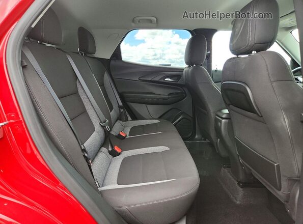KL79MPSL5TB085547 2026 CHEVROLET TRAILBLAZER Красный Вид задней части салона