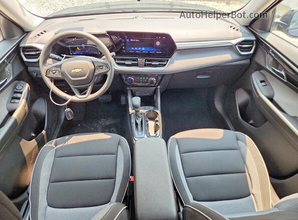 KL79MPSPXTB229256 2026 CHEVROLET TRAILBLAZER Черный Вид панели приборов