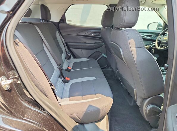 KL79MPSPXTB229256 2026 CHEVROLET TRAILBLAZER Черный Вид задней части салона