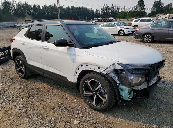 KL79MTSL4PB058242 2023 CHEVROLET TRAILBLAZER White Przód prawy