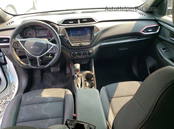 KL79MTSL4PB058242 2023 CHEVROLET TRAILBLAZER White Widok deski rozdzielczej