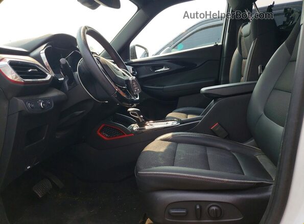 KL79MTSL4PB058242 2023 CHEVROLET TRAILBLAZER White Widok wnętrza z przodu