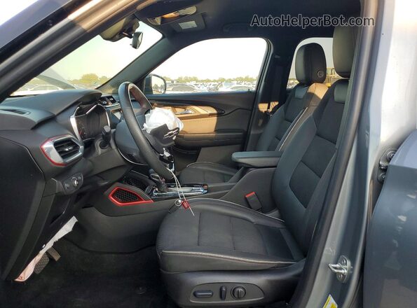 KL79MTSL8PB060611 2023 CHEVROLET TRAILBLAZER Gray Front interior view
