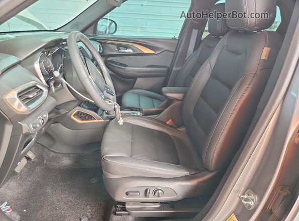 KL79MVSL7PB167810 2023 CHEVROLET TRAILBLAZER Silver Սալոնի դիմացի տեսք