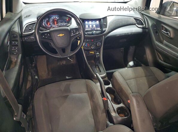 KL7CJKSB8MB315446 2021 CHEVROLET TRAX Gray Widok deski rozdzielczej