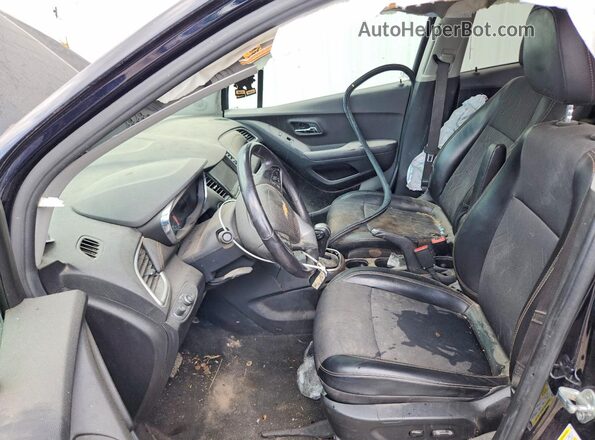 KL7CJLSB6MB313359 2021 CHEVROLET TRAX Blue Widok wnętrza z przodu