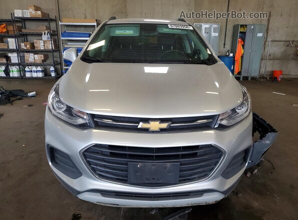 KL7CJLSB9KB916299 2019 CHEVROLET TRAX Silver Вид спереду