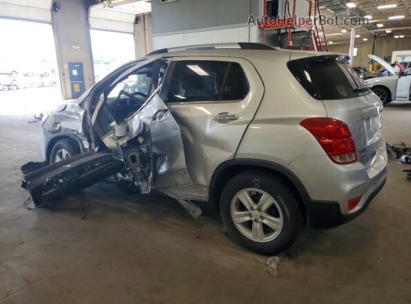 KL7CJLSB9KB916299 2019 CHEVROLET TRAX Silver Задня ліва чверть