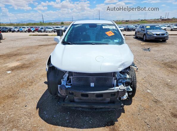 KL7CJNSM6MB365393 2021 CHEVROLET TRAX White Front view