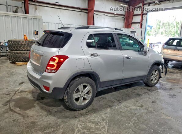 KL7CJPSB0KB811366 2019 CHEVROLET TRAX Silver Rear right