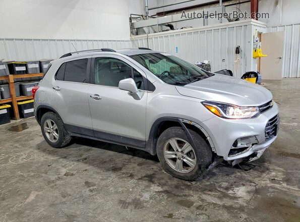 KL7CJPSB0KB811366 2019 CHEVROLET TRAX Silver Front right