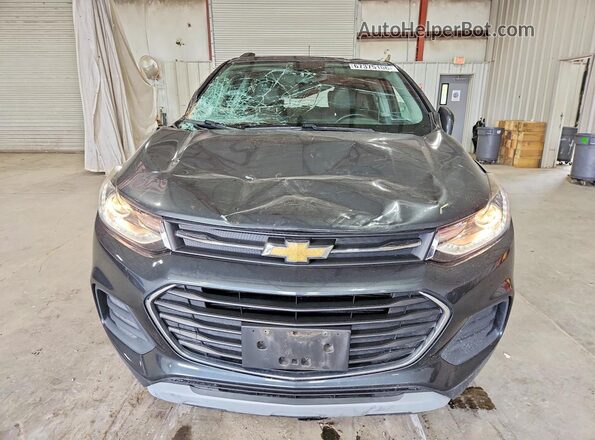 KL7CJPSB3JB717786 2018 CHEVROLET TRAX Угольный Вид спереди