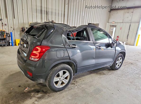 KL7CJPSB3JB717786 2018 CHEVROLET TRAX Угольный Задняя правая четверть
