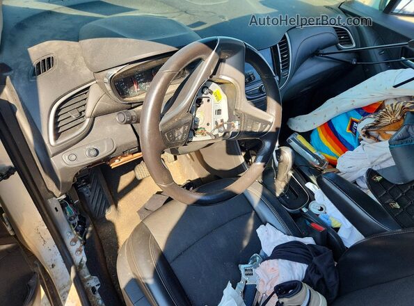 KL7CJPSB3LB020718 2020 CHEVROLET TRAX Silver Dashboard view