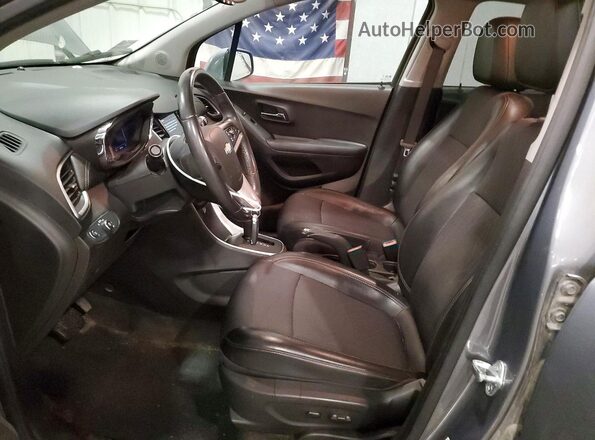 KL7CJPSB6KB958081 2019 CHEVROLET TRAX Серый Вид салона спереди