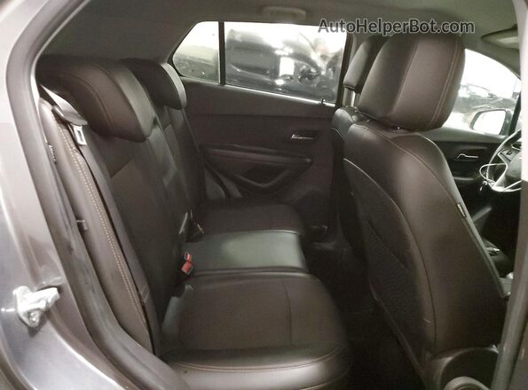KL7CJPSB6KB958081 2019 CHEVROLET TRAX Серый Вид задней части салона