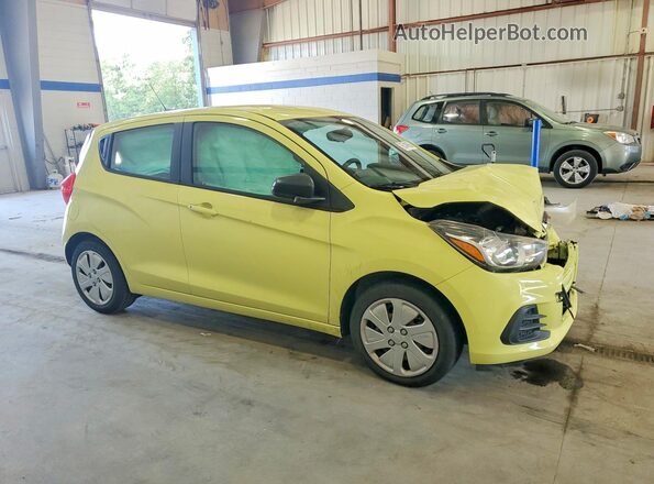 KL8CB6SA0HC745740 2017 CHEVROLET SPARK Green Przód prawy