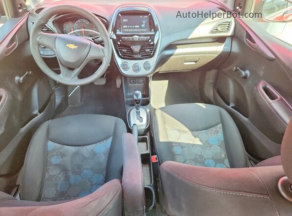 KL8CB6SA2GC556070 2016 CHEVROLET SPARK Red Առջևի վահանակի տեսք