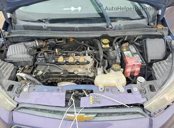KL8CB6SA5HC816687 2017 CHEVROLET SPARK Purple Rear interior view