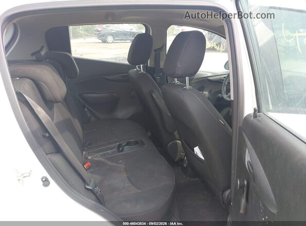 KL8CB6SA8GC628633 2016 CHEVROLET SPARK White VIN կոդի պիտակի տեսք