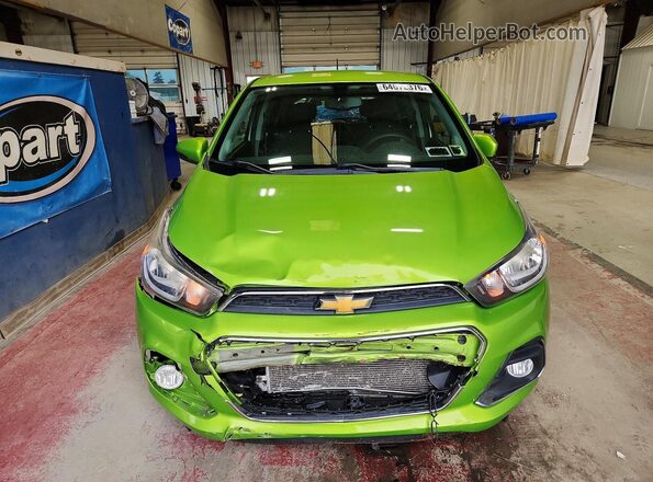 KL8CD6SA3GC597821 2016 CHEVROLET SPARK Green Front view