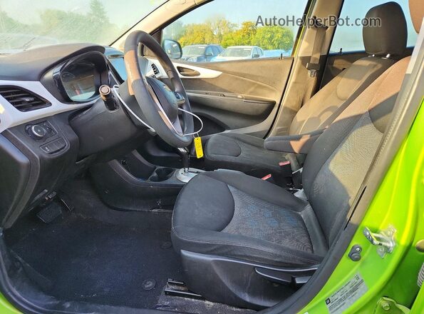 KL8CD6SAXGC610659 2016 CHEVROLET SPARK Green Vista interior delantera