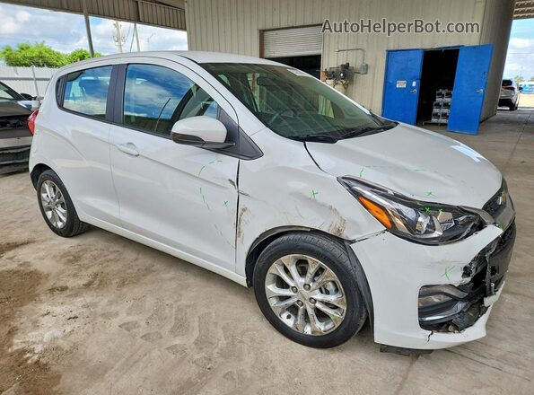 KL8CD6SAXMC717349 2021 CHEVROLET SPARK White Передня права чверть